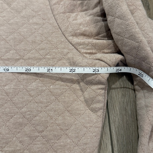 RBX Quilted Cowl Neck Pullover Dip Hem Sweatshirt in Beige/Camel/Tan - XL - Picture 3 of 9